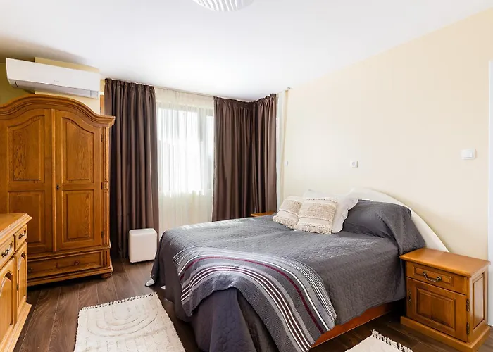 Roza Case de vacanță